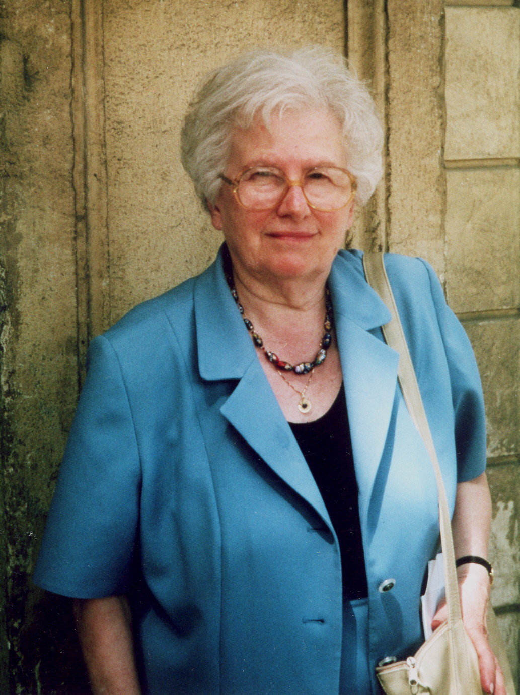 E. Panovová, 2001 in d. Gedenkstätte Ravensbrück, Foto: MGR, 2002/1586